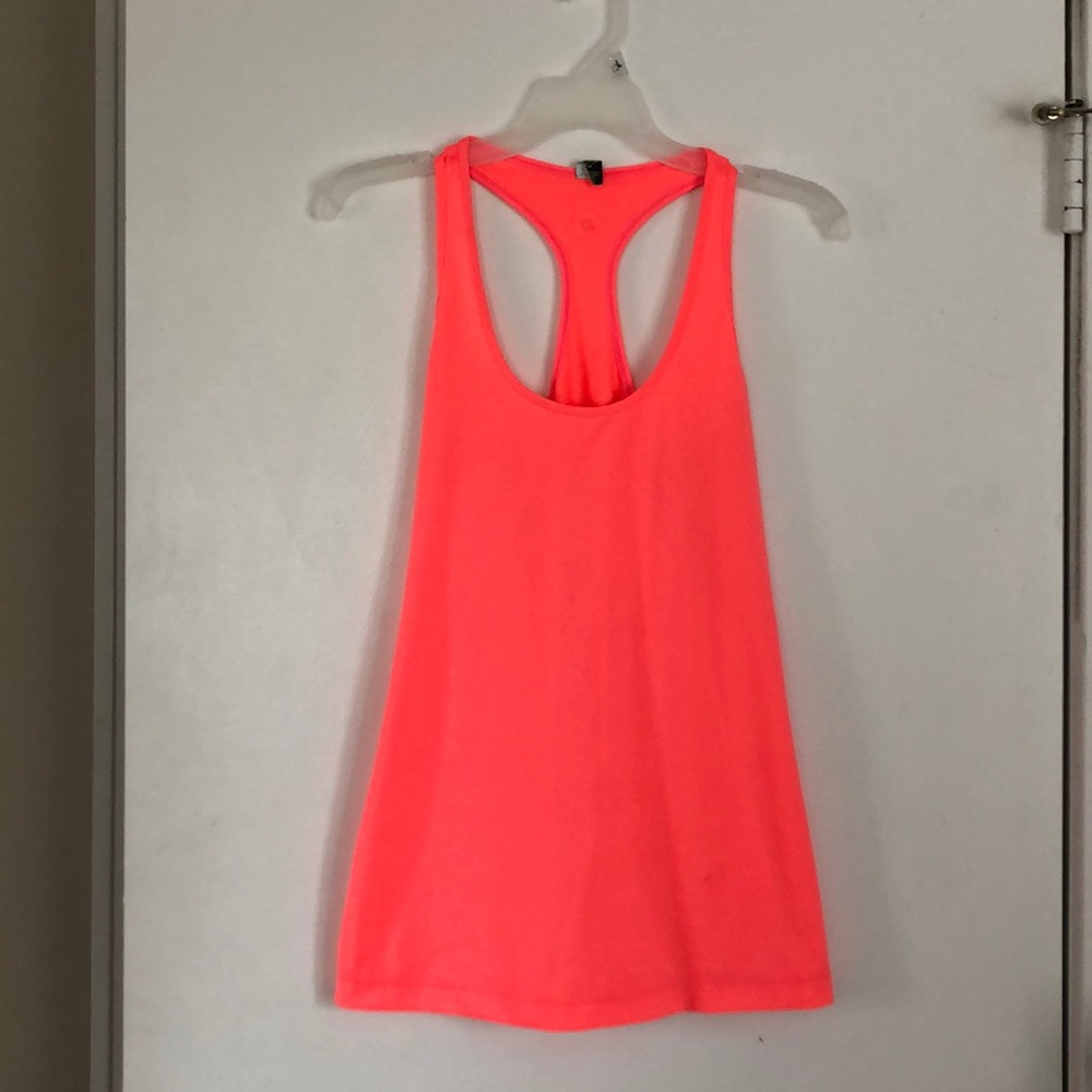 Workout tank top